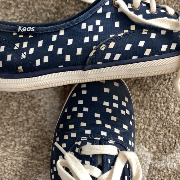 Keds Women Retro Geo Navy Sneakers - Picture 4 of 5